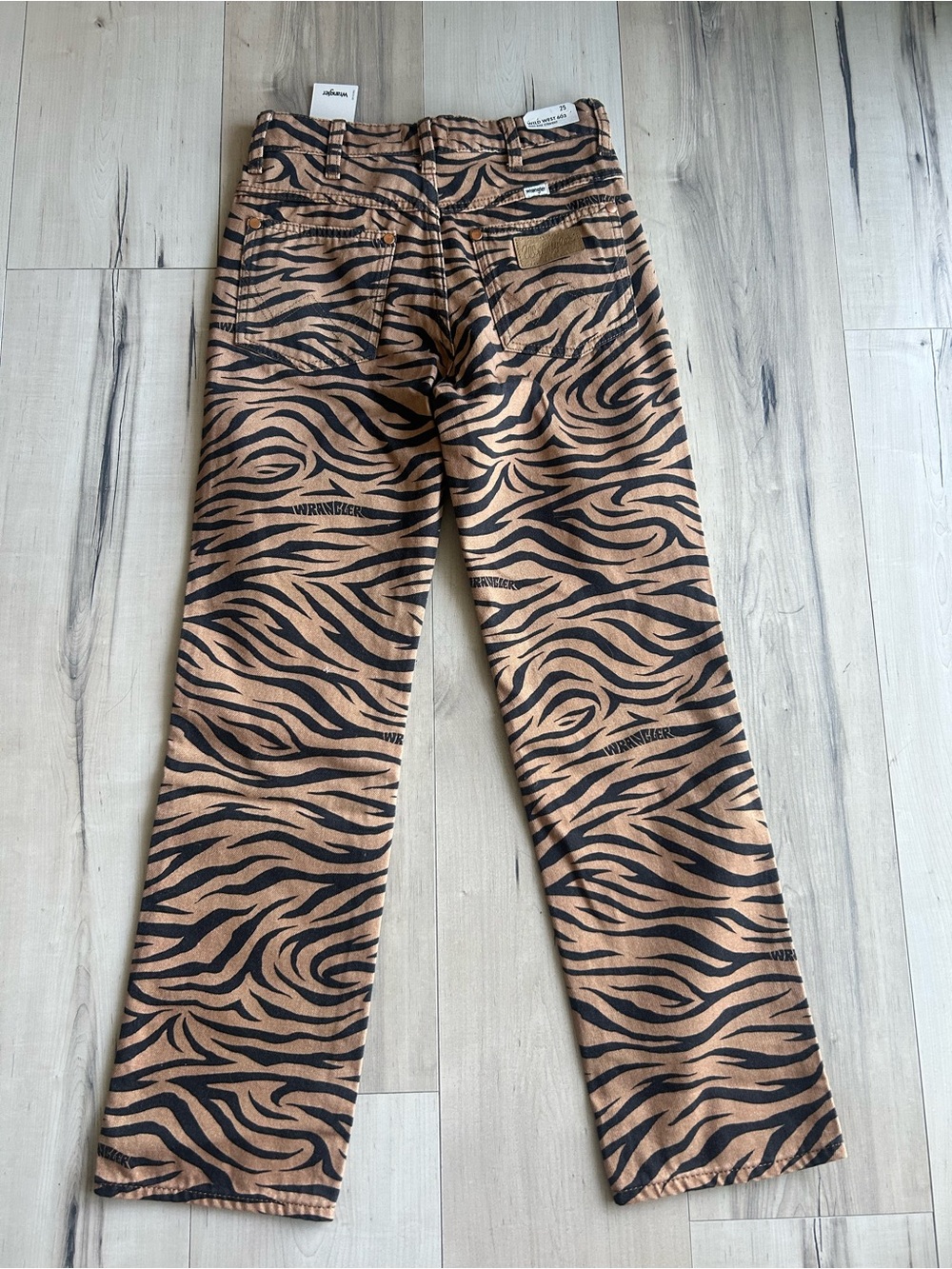 Wrangler Tiger Stripe High-Rise Jeans — Tan & Black - Picture 8 of 12